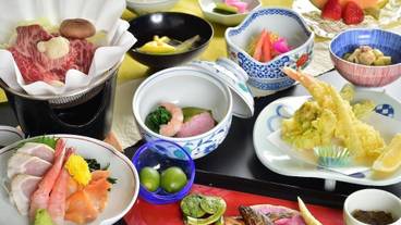 食事・飲み物 / 1