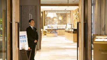 内部エントランス / 1