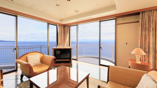 [オーシャンビュー] 客室最上階 32階ロイヤルスイートルーム/ホワイトブリーズ 禁煙