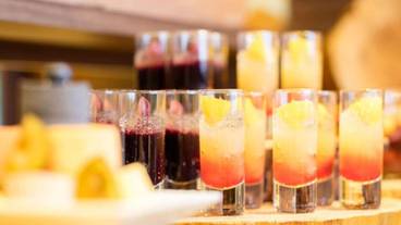 食事・飲み物 / 4