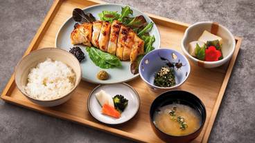 食事・飲み物 / 2