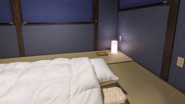 客室 / 35
