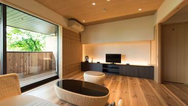 露天風呂付スイート季 リビング / 2