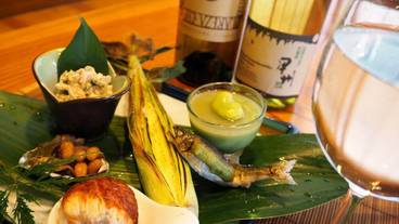 食事・飲み物 / 11