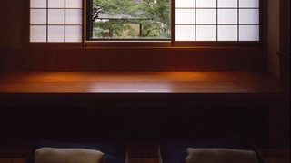 温泉掛流し露天風呂 広々浴室に高野槇の湯舟 68平米 (遠霞) 禁煙