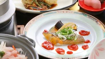 食事・飲み物 / 2