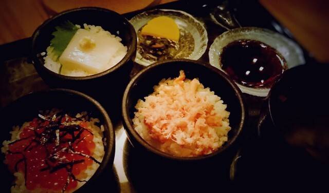 喫茶「北一ホール」で
幻想的な灯りに包まれる / 3