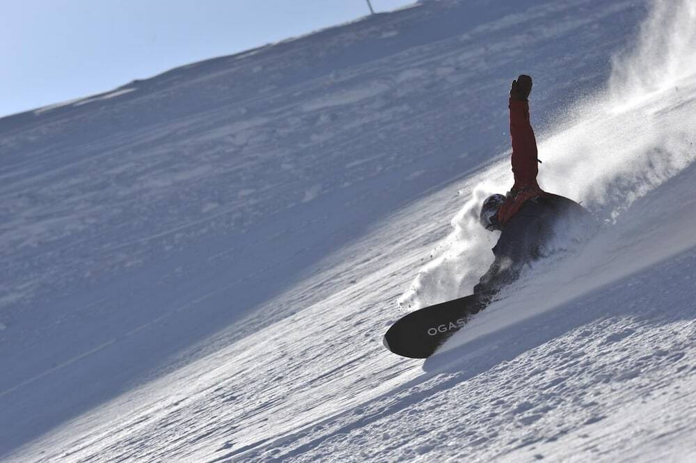 スノー スポーツとスキー