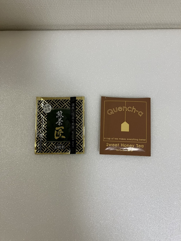 はちみつ紅茶と緑茶