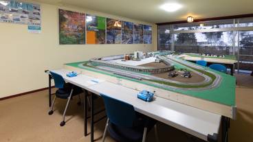 *[N gauge room] / 7