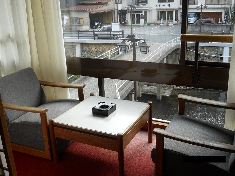 温泉街を一望するならこの宿♪ノスタルジックな旅館で温めぐり3416717