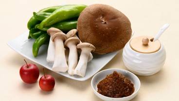 食事・飲み物 / 21