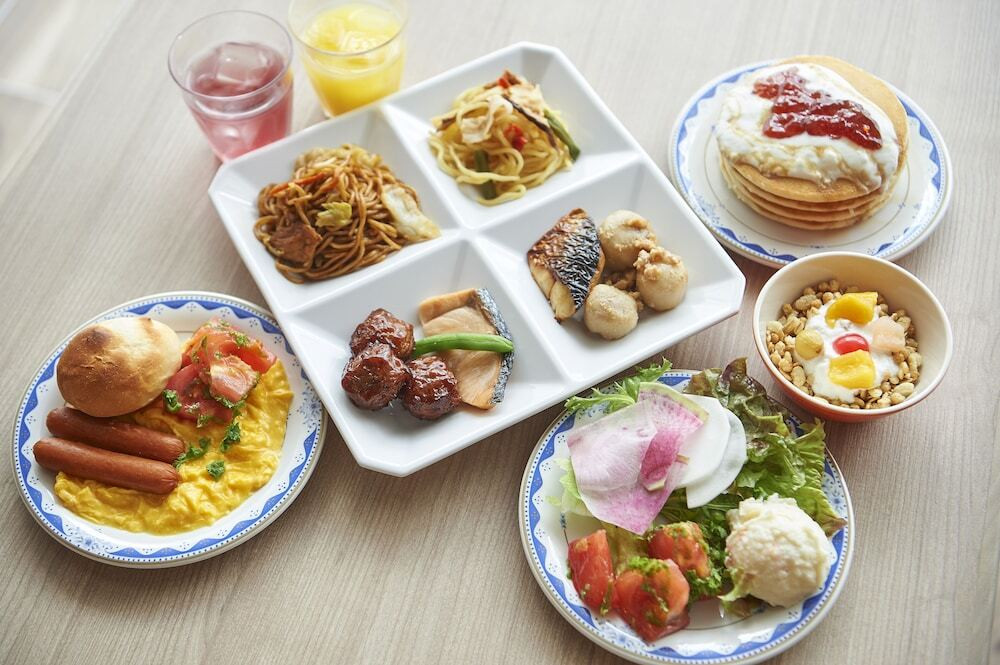 朝食