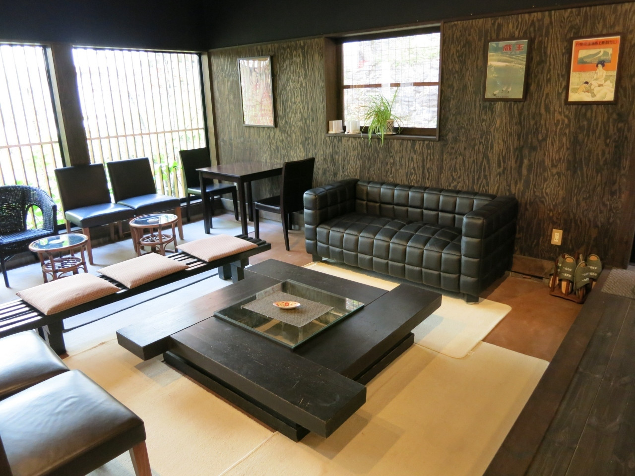 6. 秘湯のような湯船でしっとり。大人だけの静かな宿「深山荘 高見屋」3484510