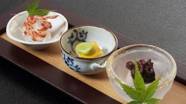 食事・飲み物 / 5