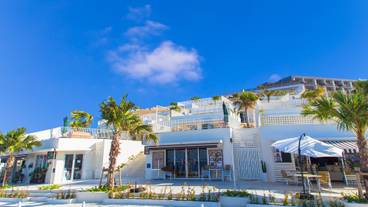 瀬長島ウミカジテラス / 1