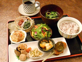 「かふぇ　坩堝」料理 943891 和膳（nagomi-zen）、日替わりのランチメニュー、ドリンクとセットで1000円