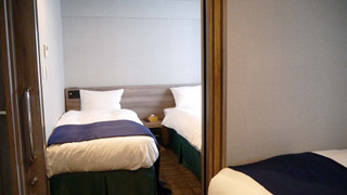 ファミリー ルーム ベッド (複数台) 禁煙 コネクティングルーム (Hollywood room)