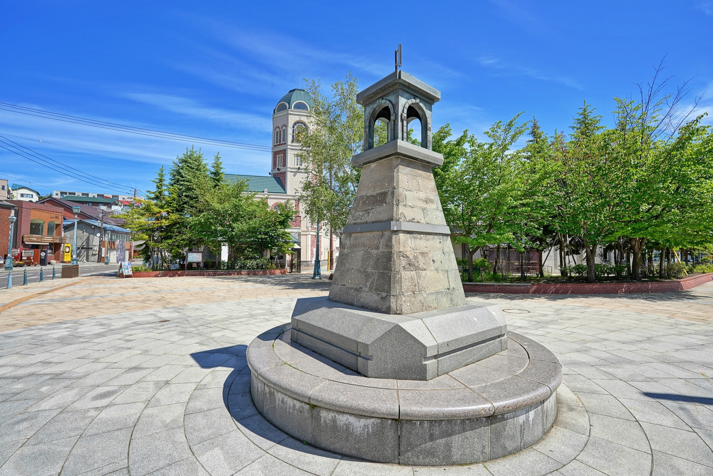 メルヘン交差点・常夜灯（小樽海関所灯台）　北海道小樽市