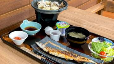 食事・飲み物 / 1