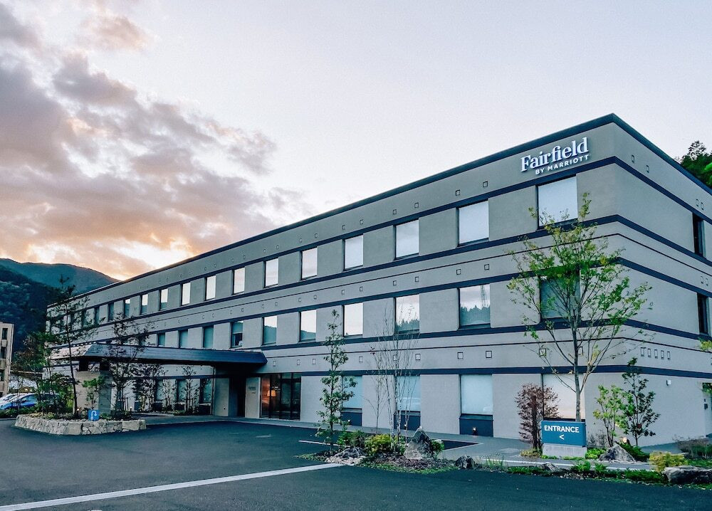 道の駅に併設する、スタイリッシュなホテル4064279