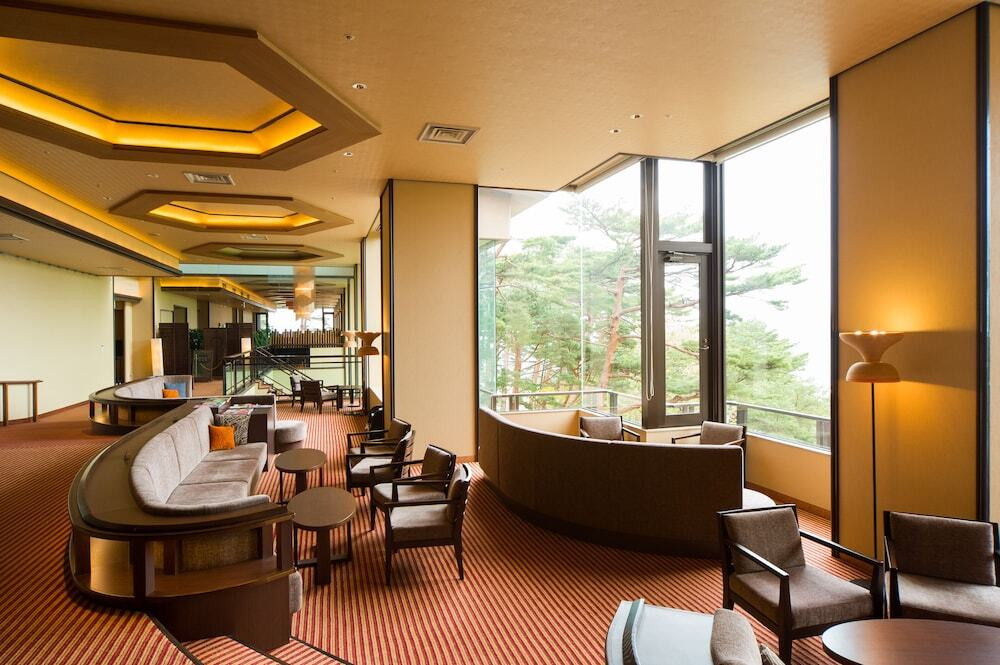 ロビー応接スペース