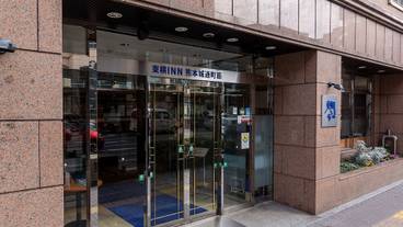 施設の入り口 / 9