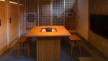 客室内のダイニングエリア / 7