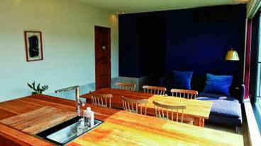 客室内のダイニングエリア / 35