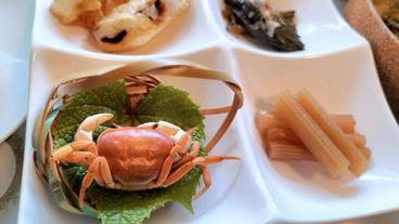 食事・飲み物 / 1