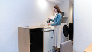 レジデンシャル ダブルルーム 18㎡ 禁煙 1ベッド 洗濯乾燥機 ミニキッチン付き