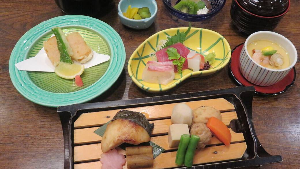 王道の和食をどうぞ
つきじ植むら 湯島店 / 3
