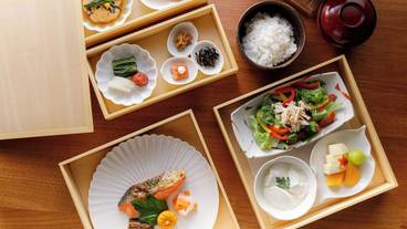 朝食／三段重の和食膳② / 13