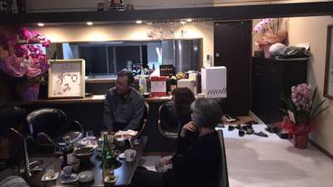 ロビーラウンジ / 3