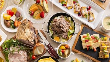 朝食ビュッフェ一例① / 1