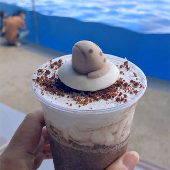 「スタジアムカフェ」 料理 88128532 ひょっこり！オオサンショウウオスムージー