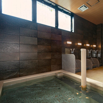 ファミリー和室でゆったり。大浴場では癒やしの時間を3910855