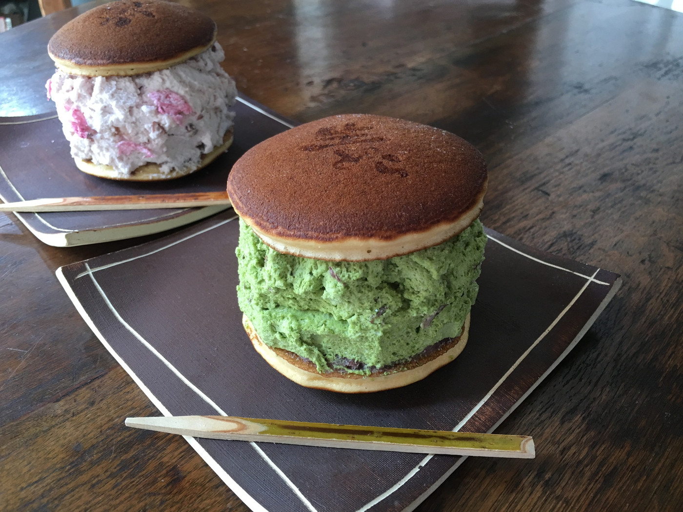 食べ歩きスイーツ1. 「朧八瑞雲堂」1947893