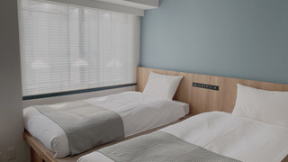 4人ルーム <シャワー付>