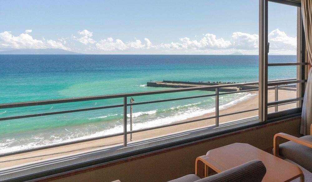 「熱川館」からの風景 / 1