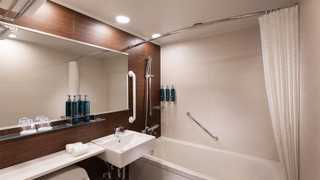 デラックス ルーム シングルベッド 2 台