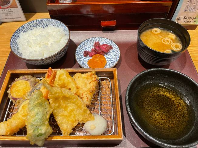 天ぷら 天寅 / 4