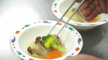 食事・飲み物 / 14