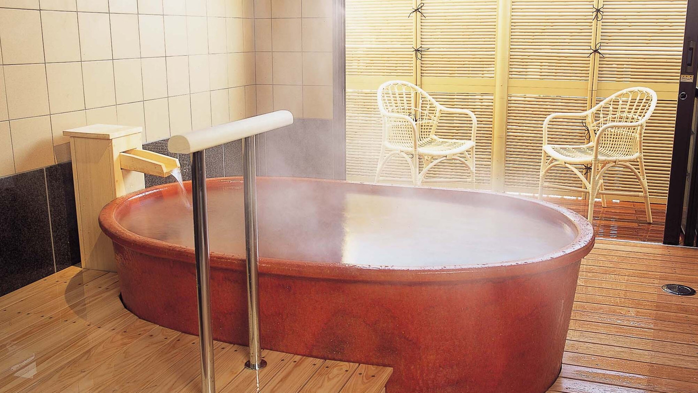 「みかんボールの湯」やオレンジジュースの蛇口などの特別体験を思い出に4003087