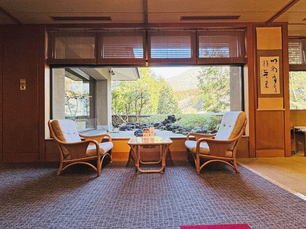 ロビー応接スペース