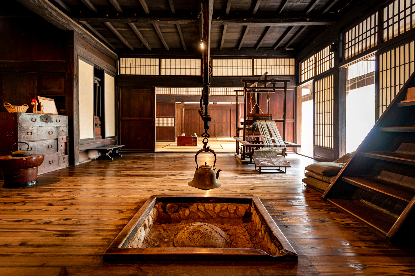 日本の冬の原風景「囲炉裏」3431498