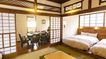 客室内のダイニングエリア / 15