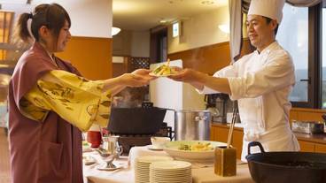 ビュッフェ会場のイメージ / 8