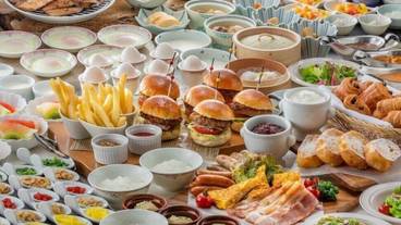 朝食ビュッフェ / 3