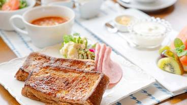 食事・飲み物 / 4